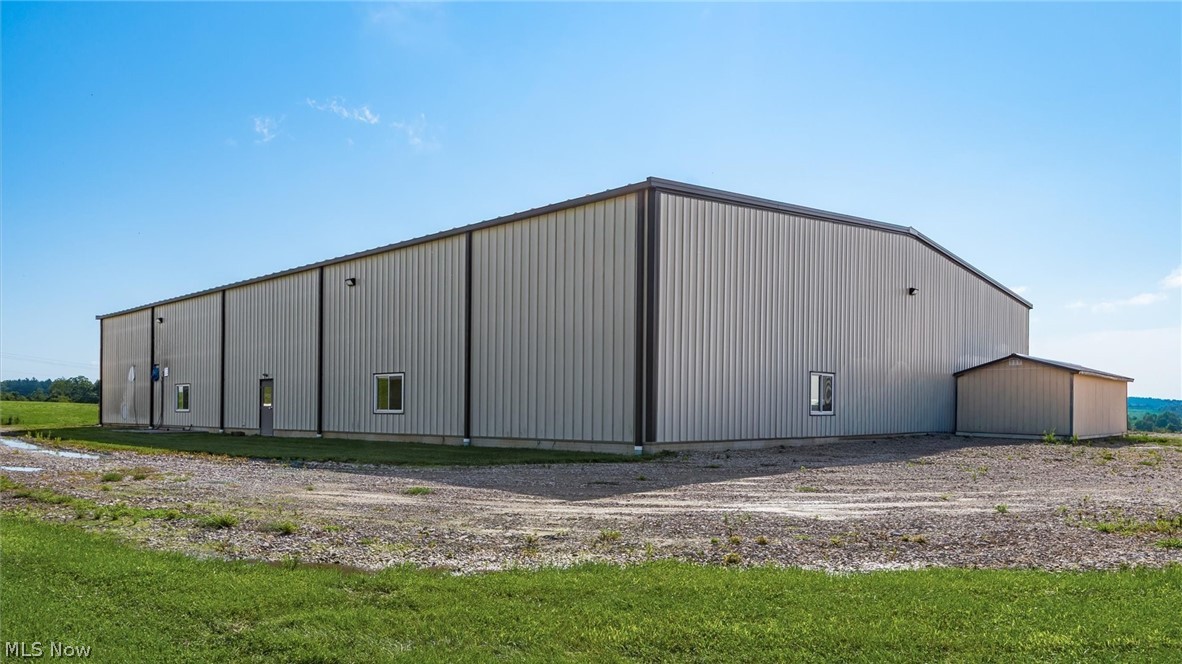 59715 West Road New Concord OH 43762