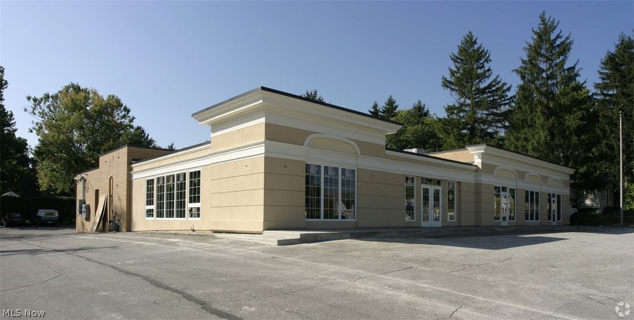 114 E Aurora Road Northfield OH 44067