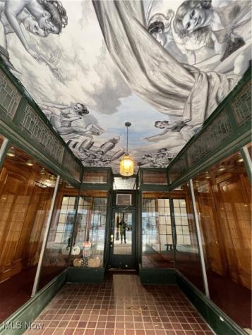 161 NW Second Street Barberton OH 44203