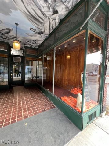 161 NW Second Street Barberton OH 44203