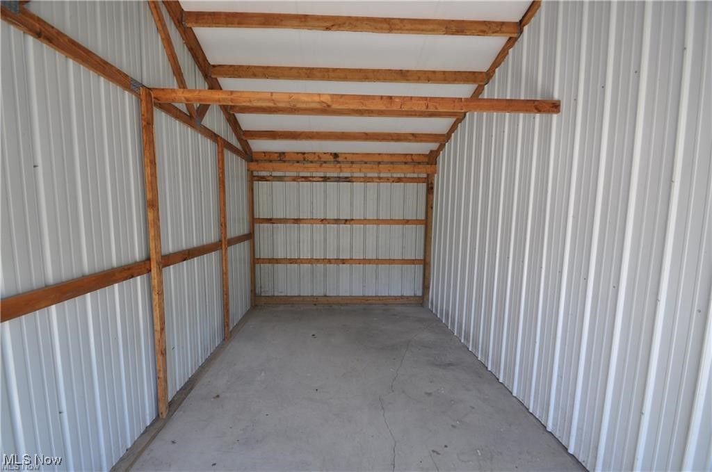 686 Buckeye Street Coshocton OH 43812