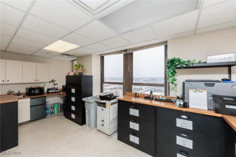 124 Middle Avenue Elyria OH 44035