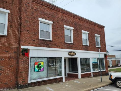 107 Water (front) Street Chardon OH 44024