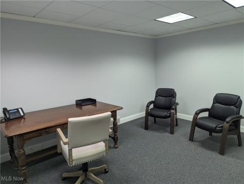 107 Water (front) Street Chardon OH 44024