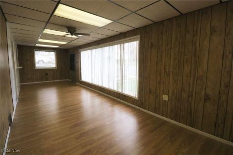 2402 Sunset Boulevard Steubenville OH 43952
