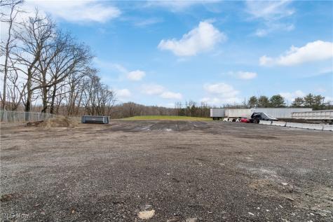204 Trump Avenue NE East Canton OH 44730
