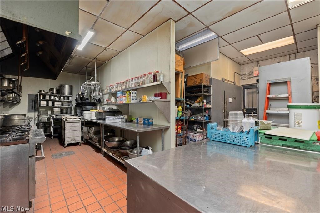 616 Leona Street Elyria OH 44035