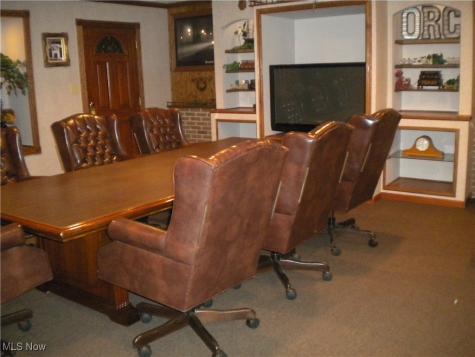 165 2nd Street NW Barberton OH 44203