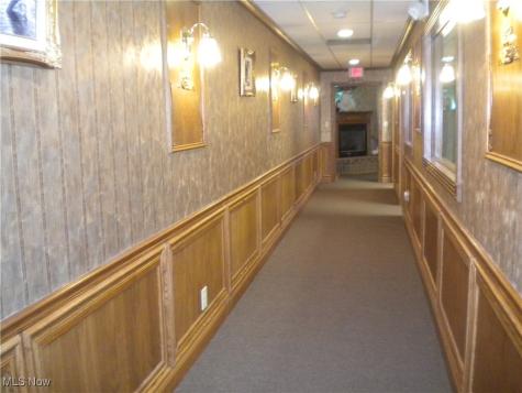 165 2nd Street NW Barberton OH 44203