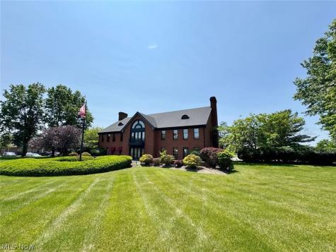 4051 Whipple Avenue NW Canton OH 44718