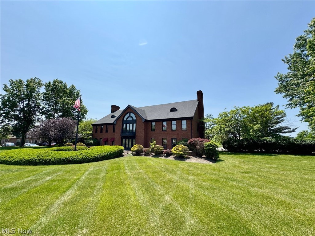 4051 Whipple Avenue NW Canton OH 44718