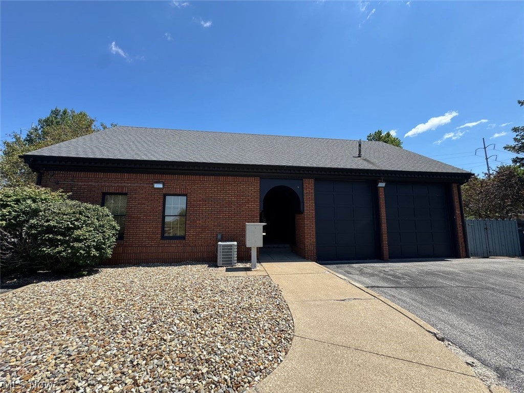 4051 Whipple Avenue NW Canton OH 44718