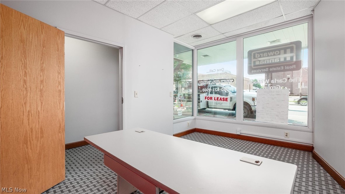 927 Wheeling Avenue Cambridge OH 43725