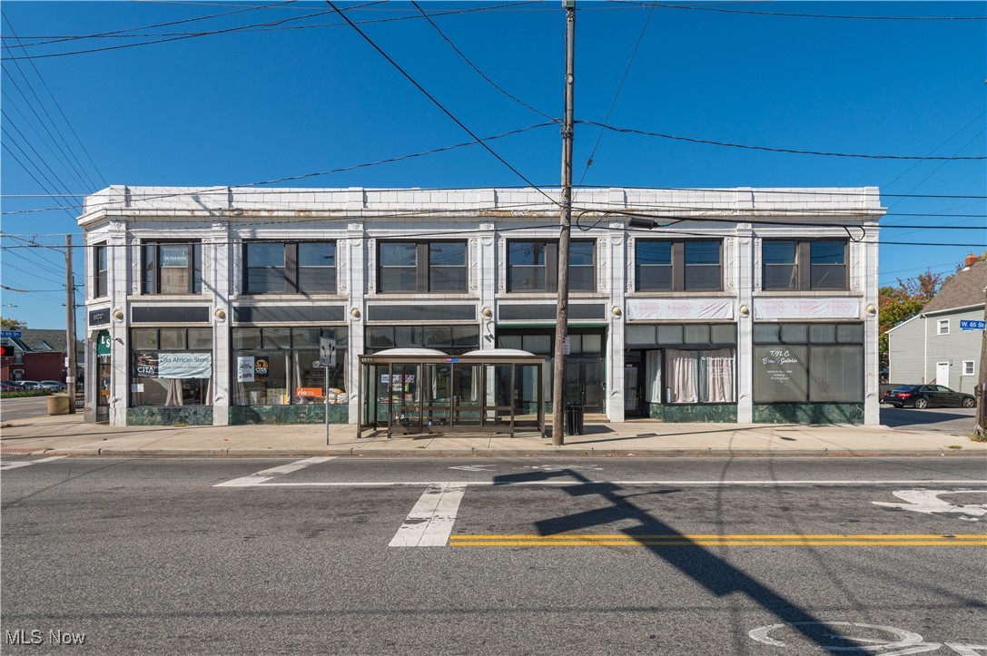 2082 W 65th Cleveland OH 44102