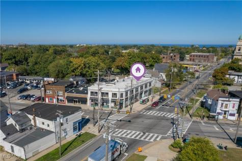 2082 W 65th Cleveland OH 44102