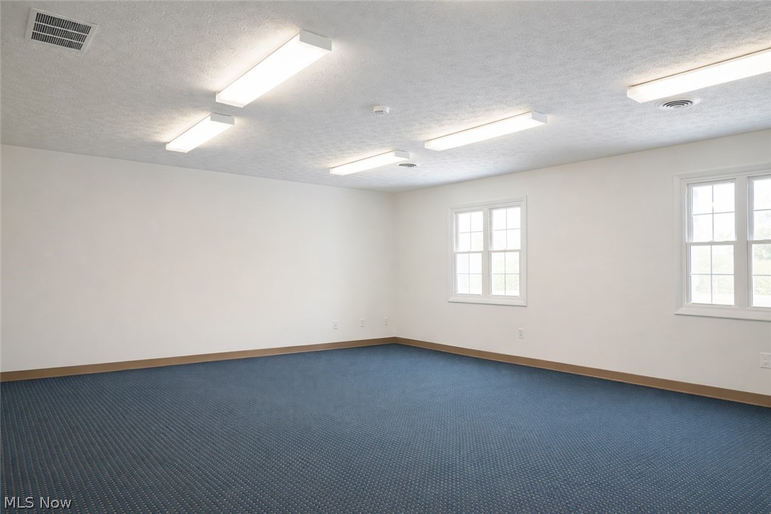 1300 Weathervane Lane Akron OH 44313