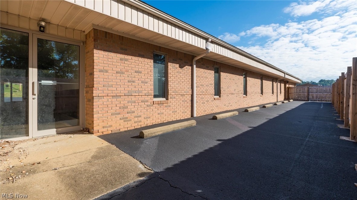 2050 E Wheeling Avenue Cambridge OH 43725