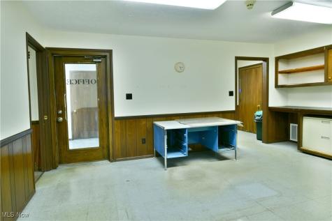 1688 Shannon Road Girard OH 44420