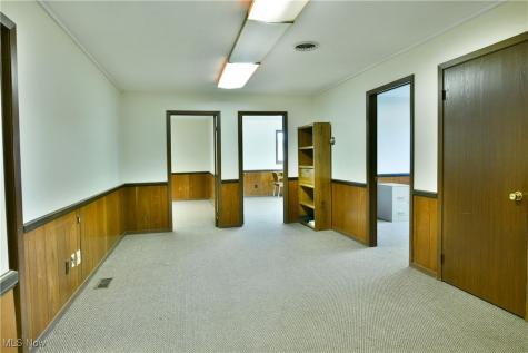 1688 Shannon Road Girard OH 44420