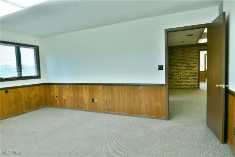 1688 Shannon Road Girard OH 44420