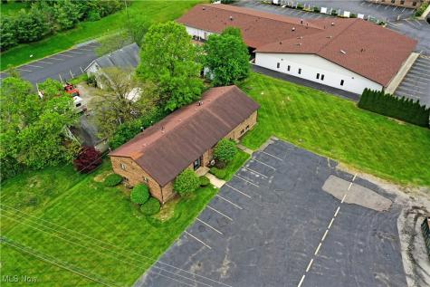 1688 Shannon Road Girard OH 44420