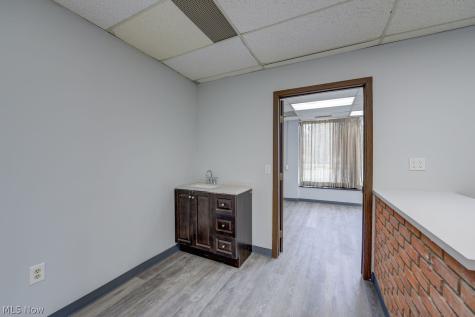 21245 Lorain Road Cleveland OH 44126