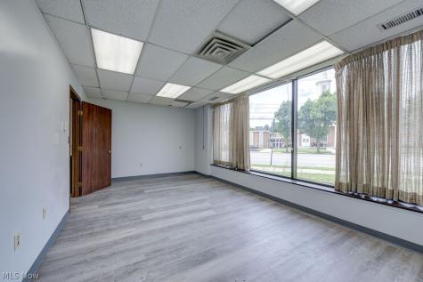 21245 Lorain Road Cleveland OH 44126