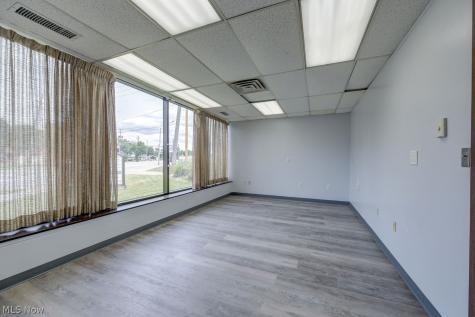 21245 Lorain Road Cleveland OH 44126
