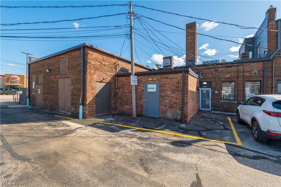 5772-5796 Ridge Road Parma OH 44129