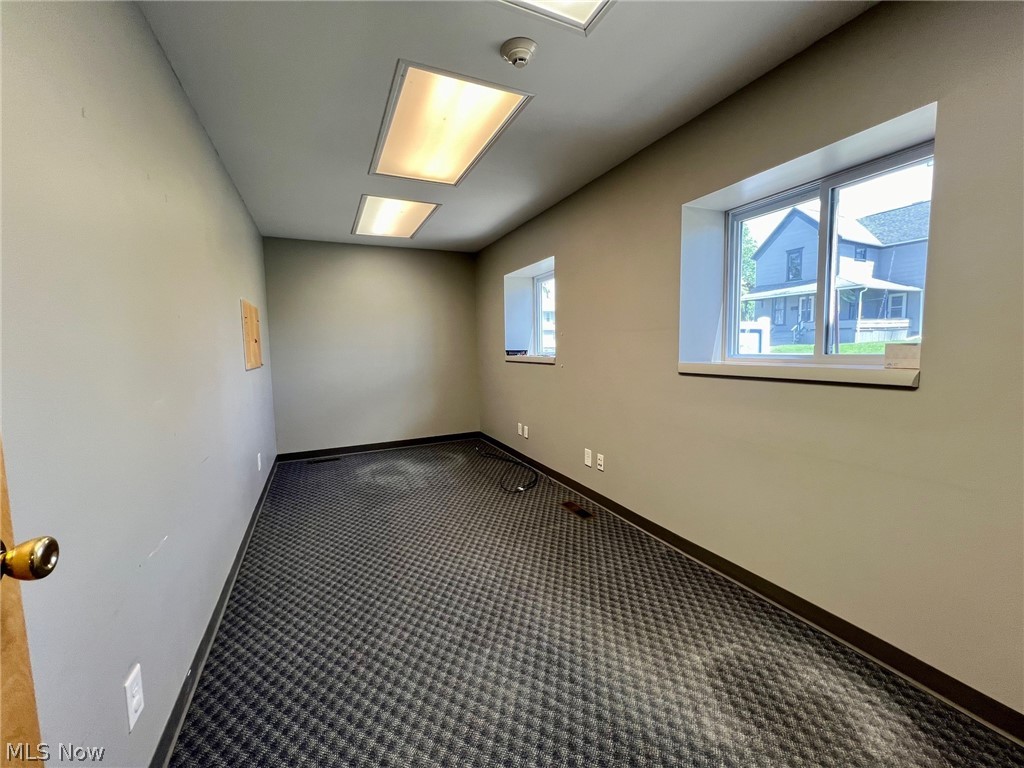611 High Street NW Carrollton OH 44615