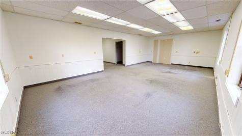 470 Portage Lakes Drive Coventry OH 44319