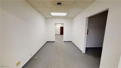 470 Portage Lakes Drive Coventry OH 44319