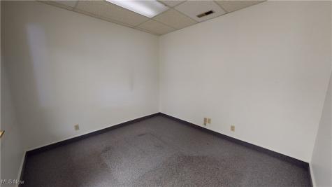 470 Portage Lakes Drive Coventry OH 44319