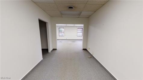 470 Portage Lakes Drive Coventry OH 44319