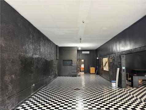 517 Market Street Youngstown OH 44502