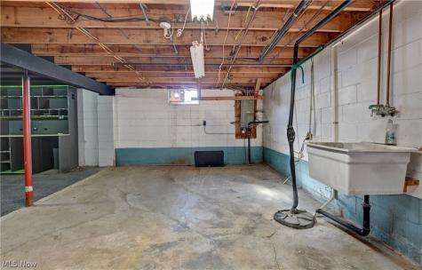 7400 State Route 515 Millersburg OH 44654