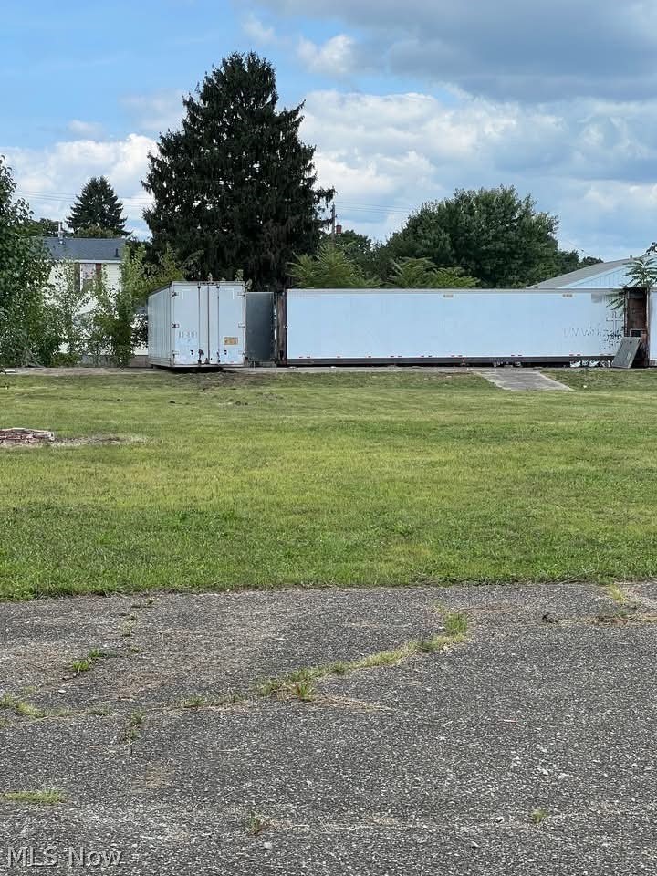 1148 Walnut Street Coshocton OH 43812