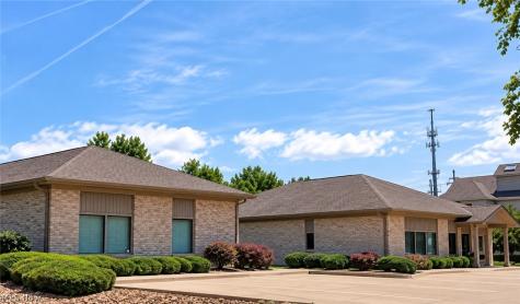 815 Crocker Road Westlake OH 44145