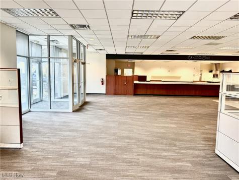 6020 Manchester Road New Franklin OH 44319