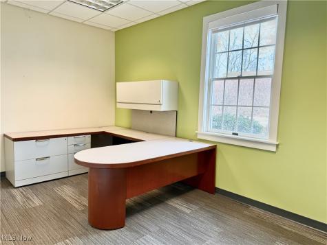 6020 Manchester Road New Franklin OH 44319