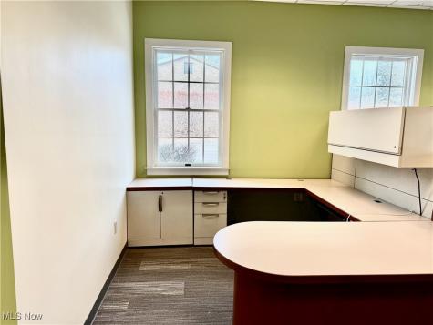 6020 Manchester Road New Franklin OH 44319