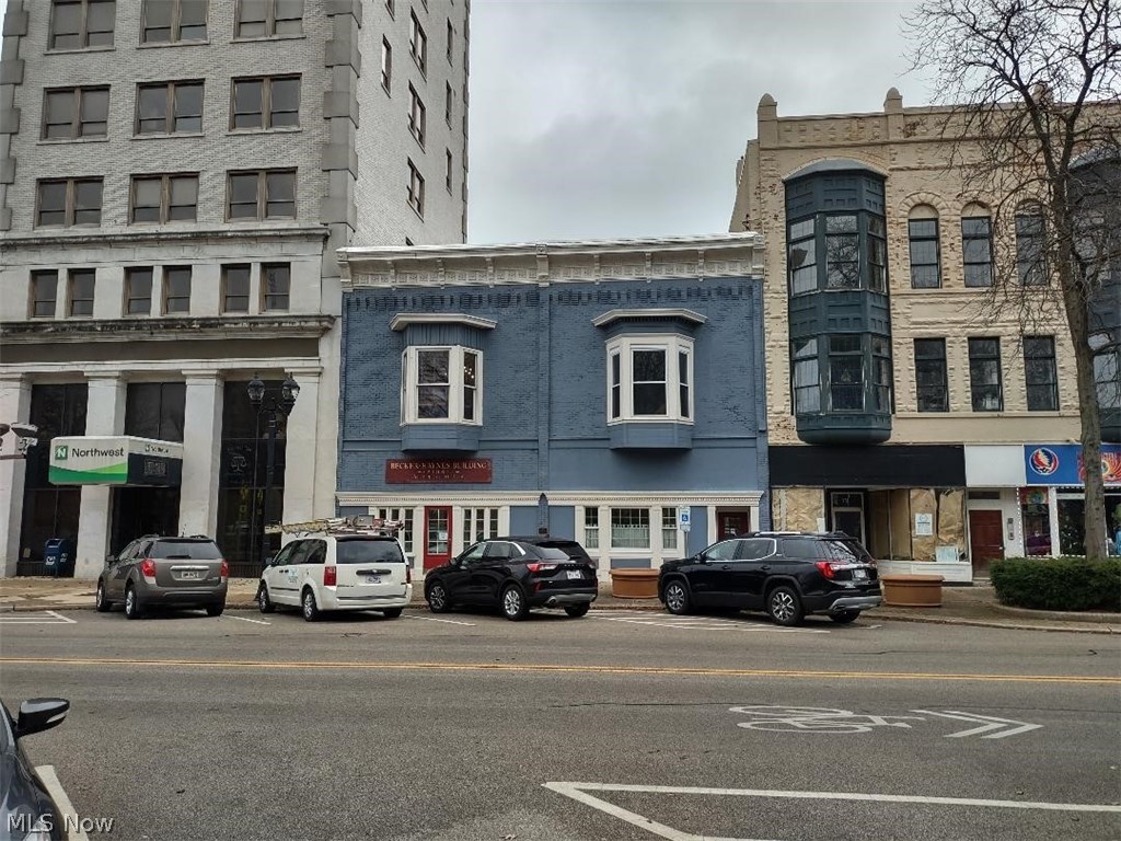 134-138 Middle Avenue Elyria OH 44035