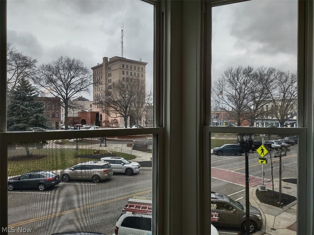 134 Middle Avenue Elyria OH 44035