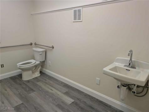 134 Middle Avenue Elyria OH 44035