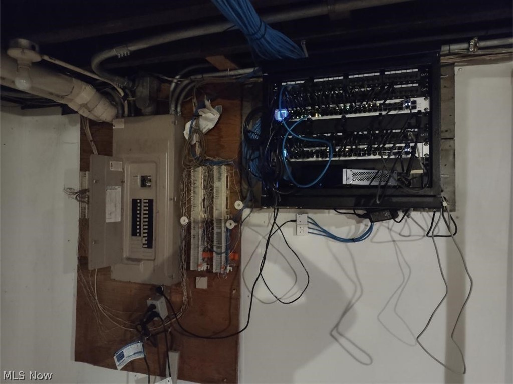 134 Middle Avenue Elyria OH 44035