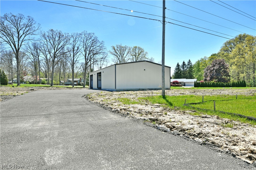 3218 State Route 5 Cortland OH 44410