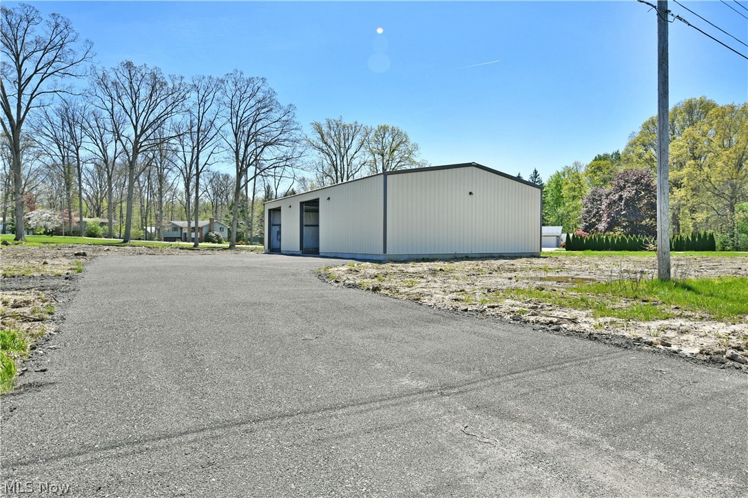 3218 State Route 5 Cortland OH 44410