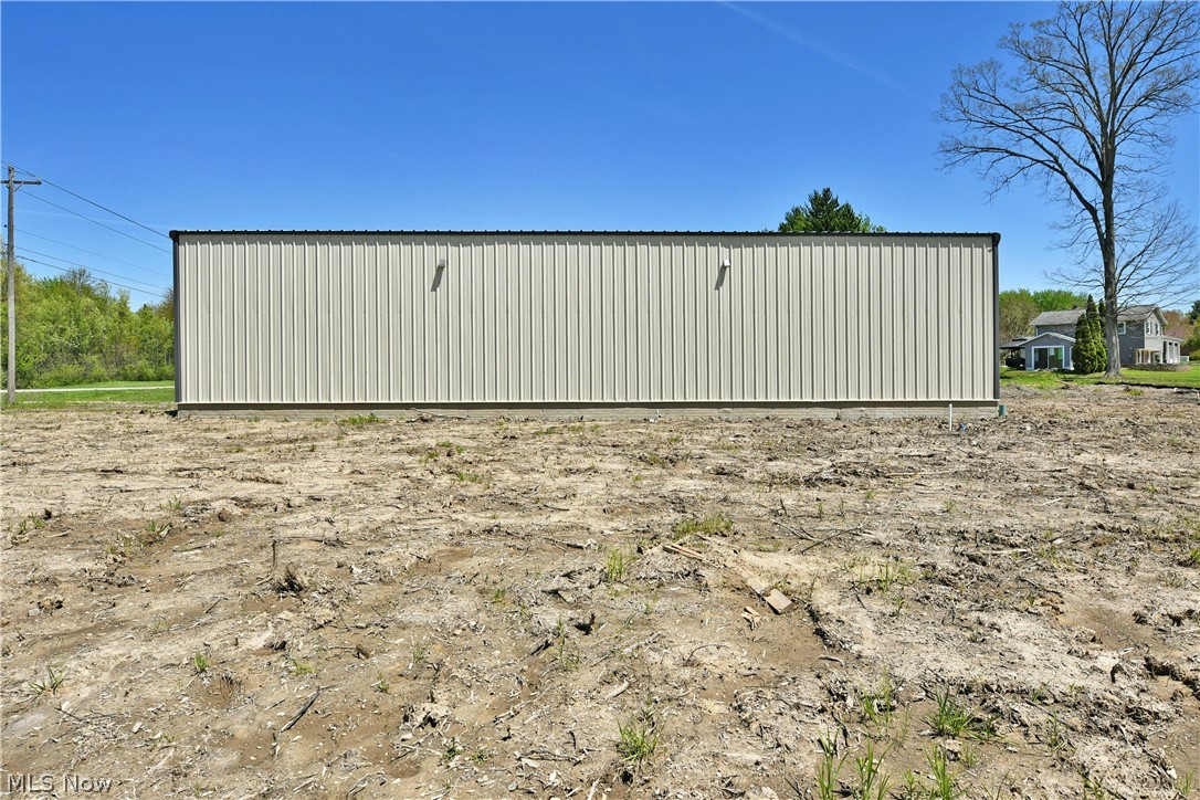 3218 State Route 5 Cortland OH 44410