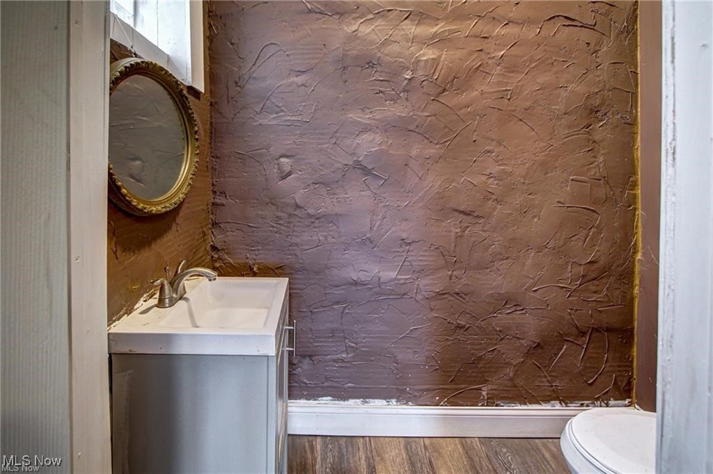 6818 Lorain Avenue Cleveland OH 44102