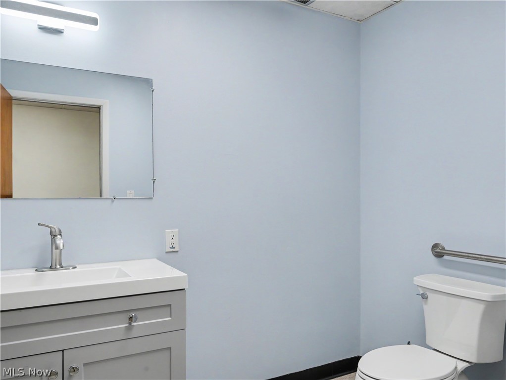 324 Ledge Road Macedonia OH 44056